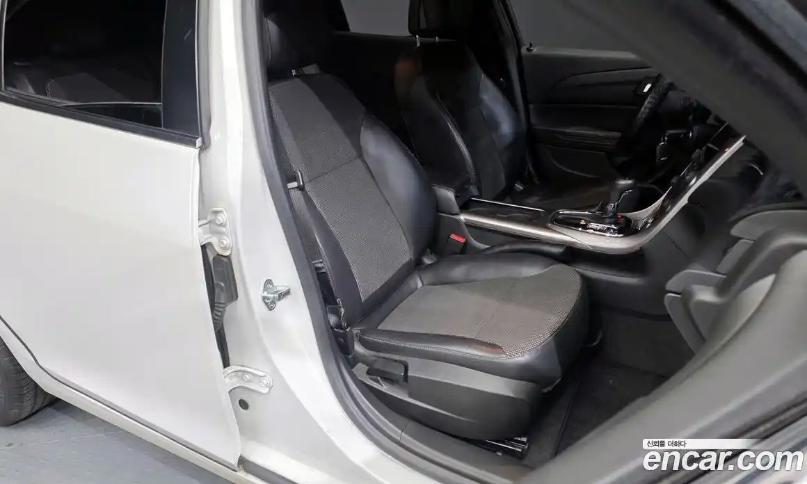 Chevrolet Malibu 2016 2.0 Автомат в Москве № 41048, фото 11