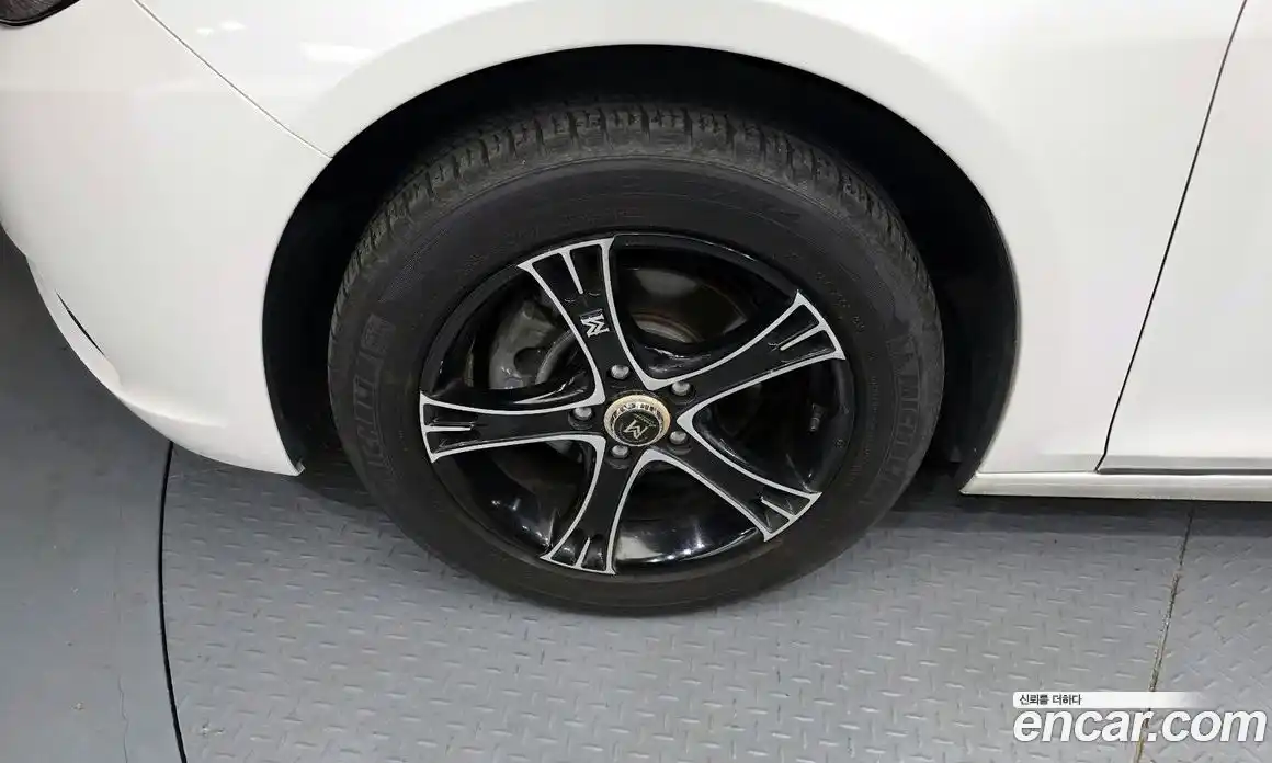 Chevrolet Malibu 2016 2.0 Автомат в Москве № 41048, фото 2