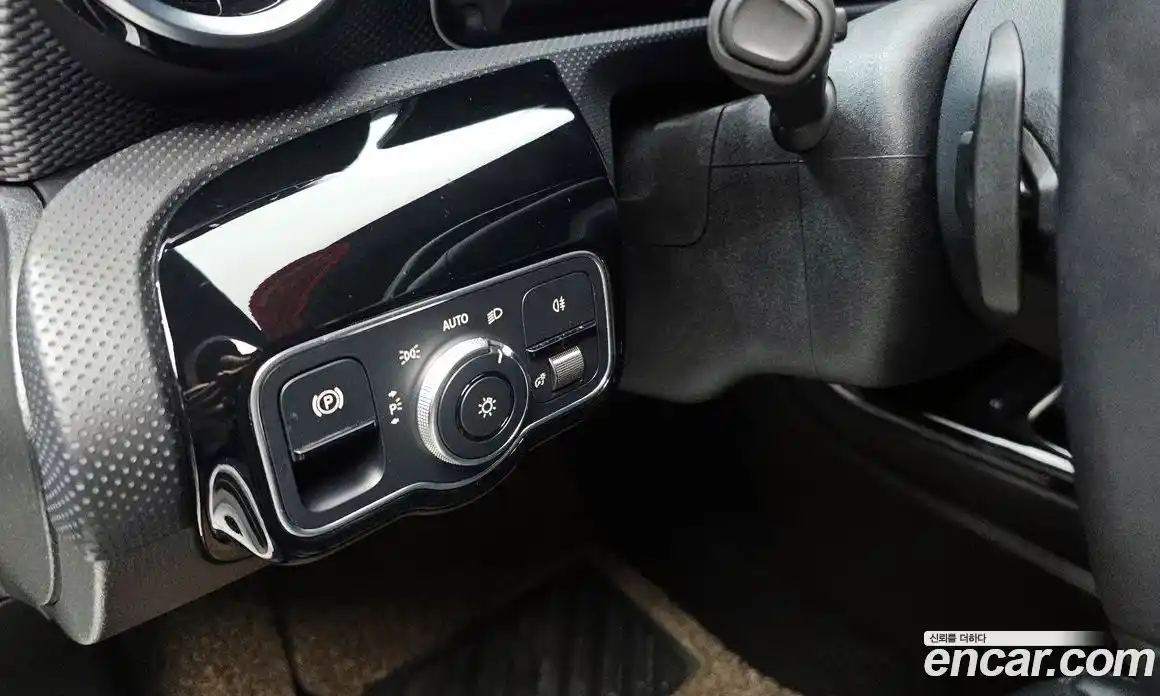 Mercedes-Benz A-Class 2020 2.0 Автомат в Москве № 413027, фото 17