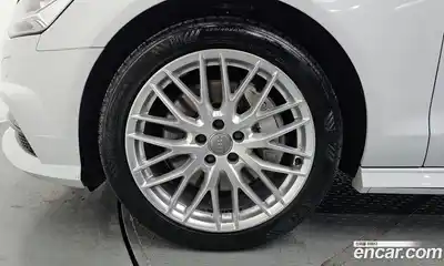 Audi A6 2018 2.0 Автомат в Москве № 414573, миниатюра 5