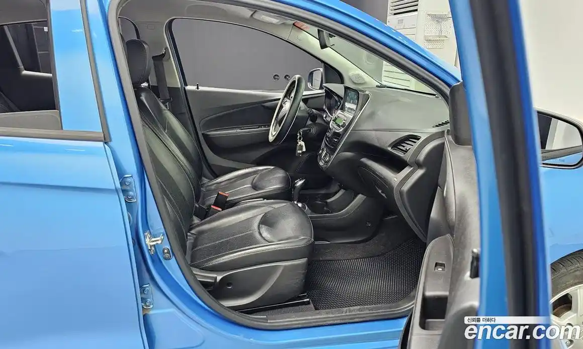 Chevrolet Spark 2017 1.0 Автомат в Москве № 42167, фото 11