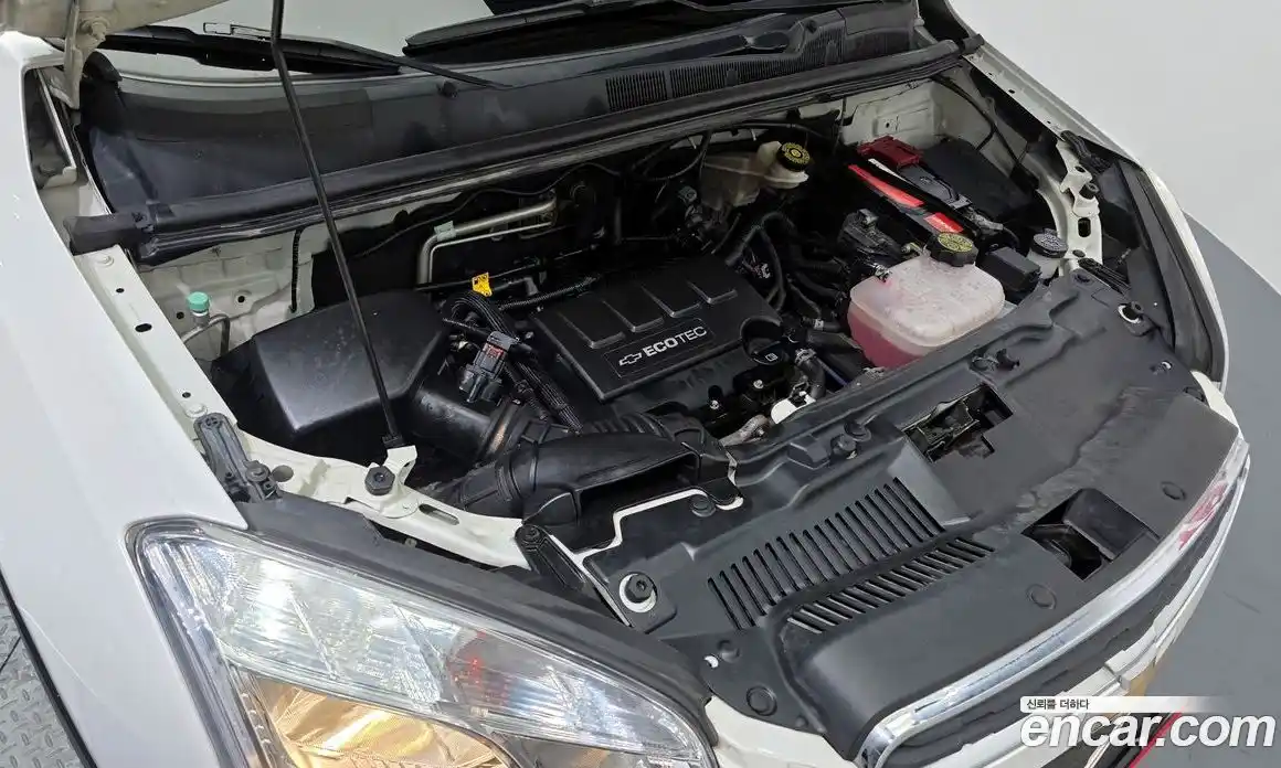 Chevrolet Trax 2015 1.4 Автомат в Москве № 42235, фото 17