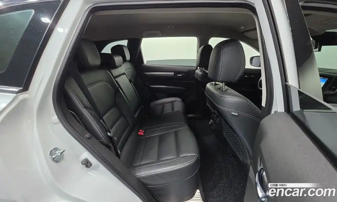 Renault QM6 2023 2.0 Автомат в Москве № 423085, фото 19