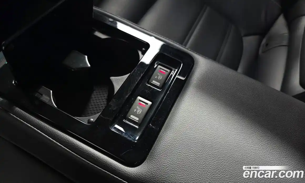 Renault SM6 2017 2.0 Автомат в Москве № 423798, фото 18