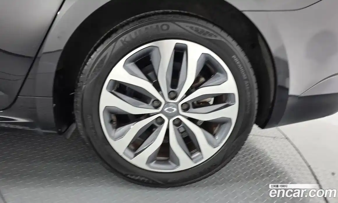 Renault SM6 2017 2.0 Автомат в Москве № 423798, фото 4