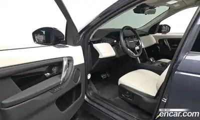 Land Rover Discovery Sport 2025 2.0 Автомат в Москве № 431143, миниатюра 10
