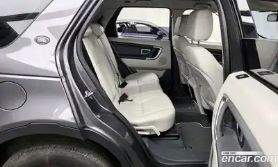 Land Rover Discovery Sport 2016 2.0 Автомат в Москве № 431376, миниатюра 12