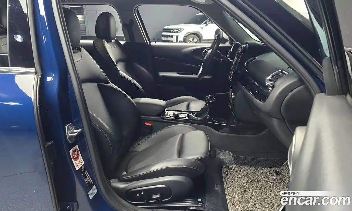 Mini Clubman 2017 2.0 Автомат в Москве № 432156, фото 10