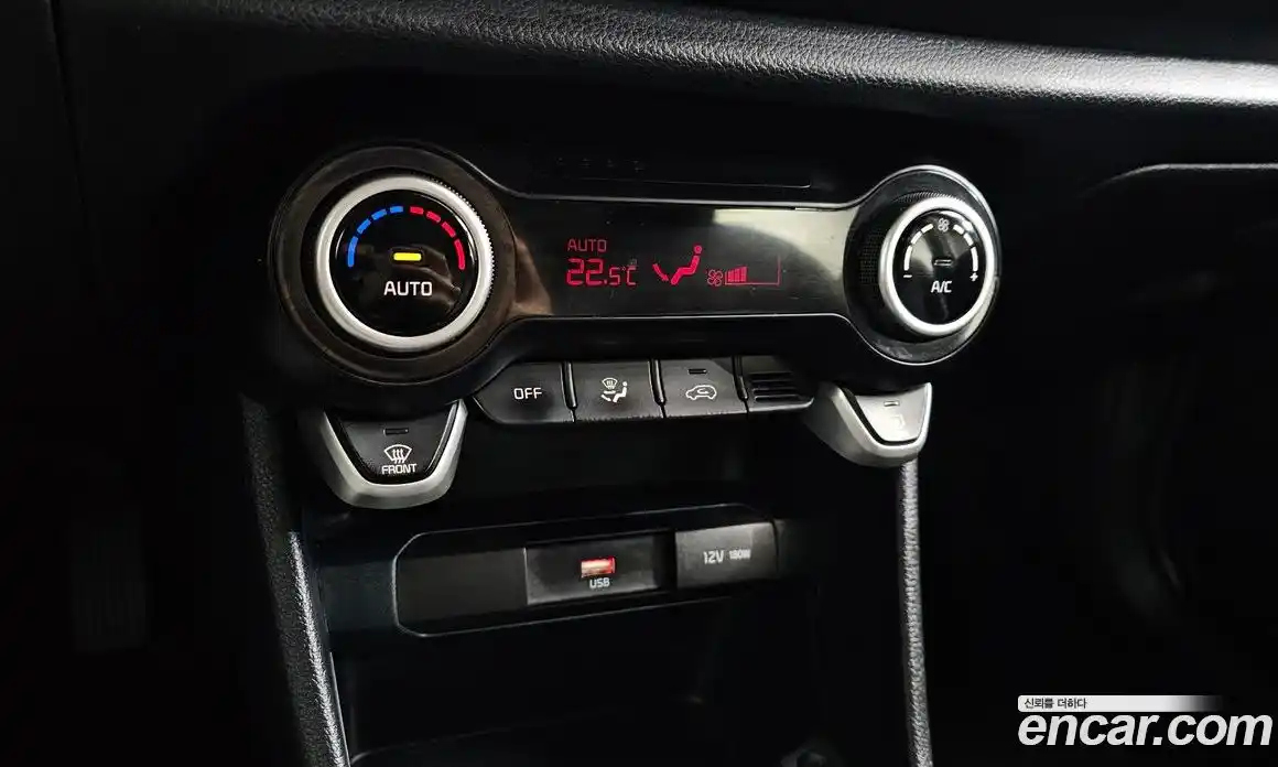 Kia Morning 2021 1.0 Автомат в Москве № 451335, фото 19