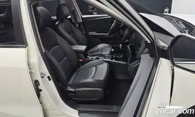 SsangYong TIBOLI 2016 1.6 Автомат в Москве № 453879, миниатюра 12