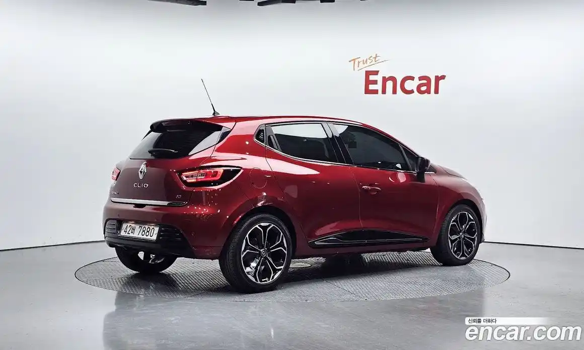 Renault Cilo 2018 1.5 Автомат в Москве № 455659, фото 1