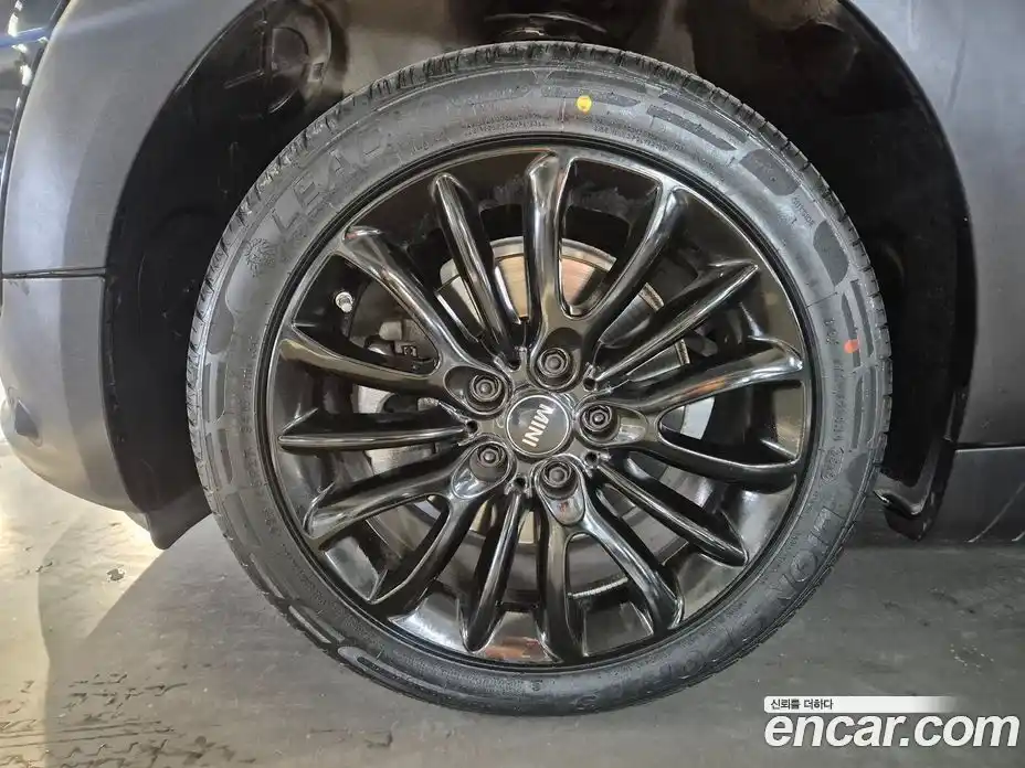 Mini Clubman 2023 1.5 Автомат в Москве № 457495, фото 5