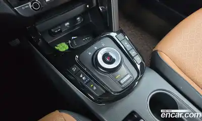 Kia Seltos 2023 1.6 Автомат в Москве № 460781, миниатюра 9