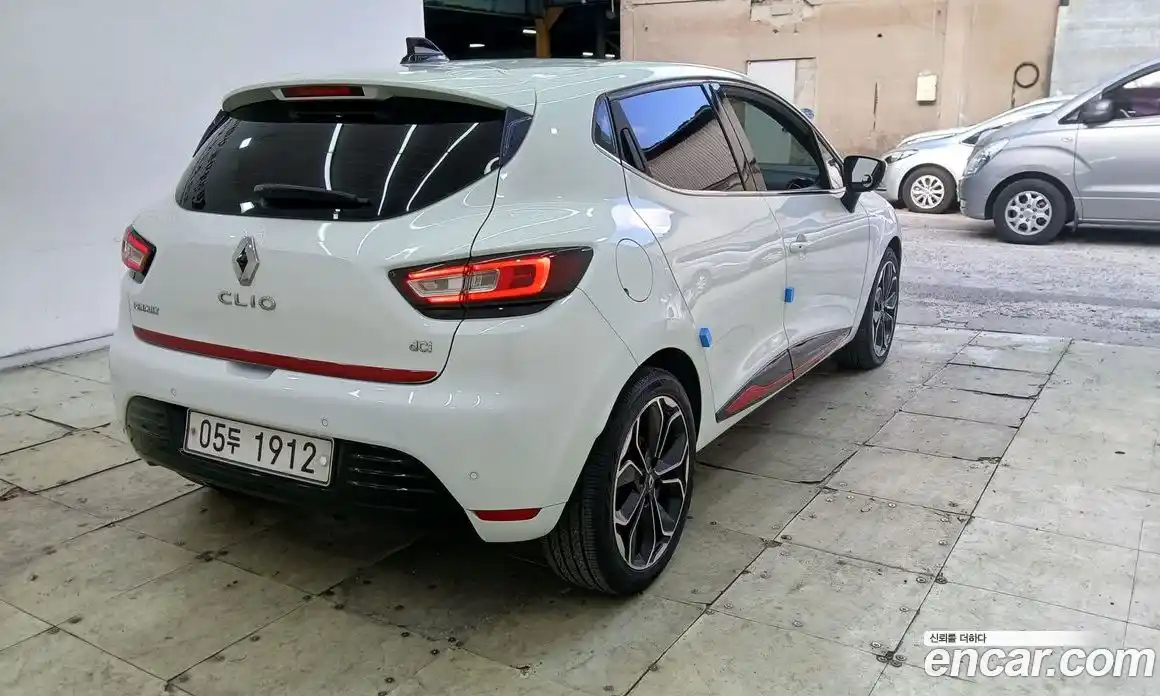Renault Cilo 2018 1.5 Автомат в Москве № 463113, фото 20