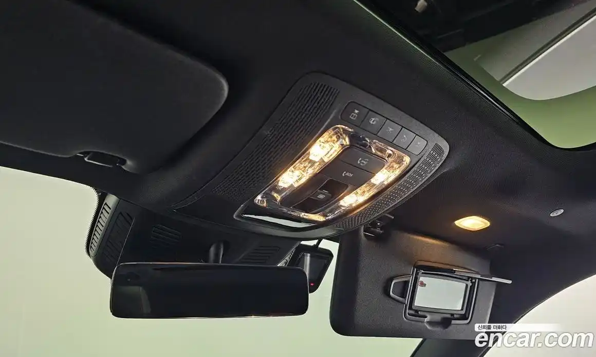 Mercedes-Benz EQB 2024 0.2 Автомат в Москве № 466307, фото 19