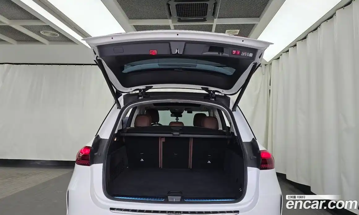 Mercedes-Benz GLE-Class 2025 3.0 Автомат в Москве № 493725, фото 19