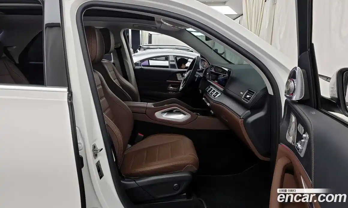 Mercedes-Benz GLE-Class 2025 3.0 Автомат в Москве № 493725, фото 10