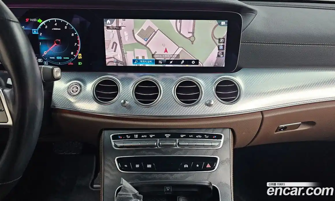 Mercedes-Benz E-Class 2021 2.0 Автомат в Москве № 493987, фото 15