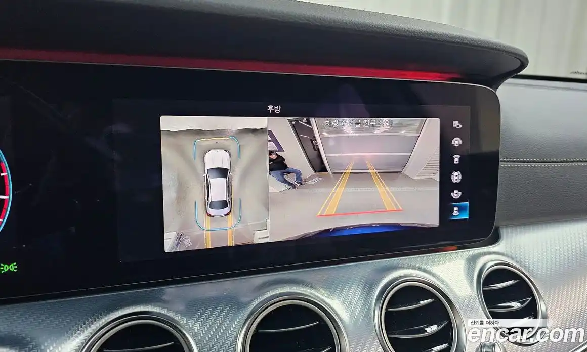 Mercedes-Benz E-Class 2021 2.0 Автомат в Москве № 493987, фото 16