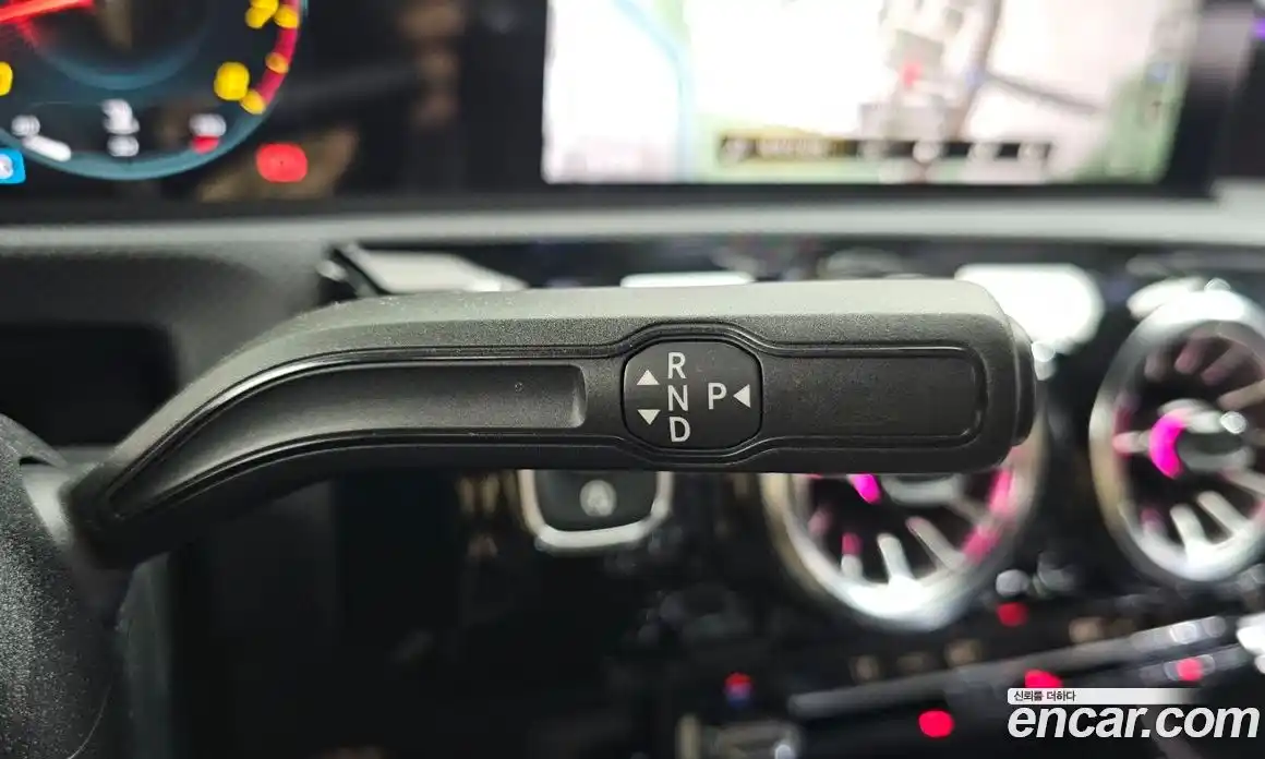 Mercedes-Benz A-Class 2022 2.0 Автомат в Москве № 494110, фото 9