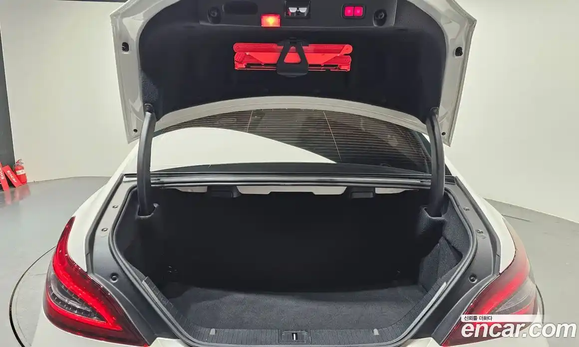 Mercedes-Benz CLS-Class 2016 5.5 Автомат в Москве № 494461, фото 20