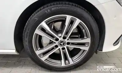 Mercedes-Benz E-Class 2021 2.0 Автомат в Москве № 494525, миниатюра 5