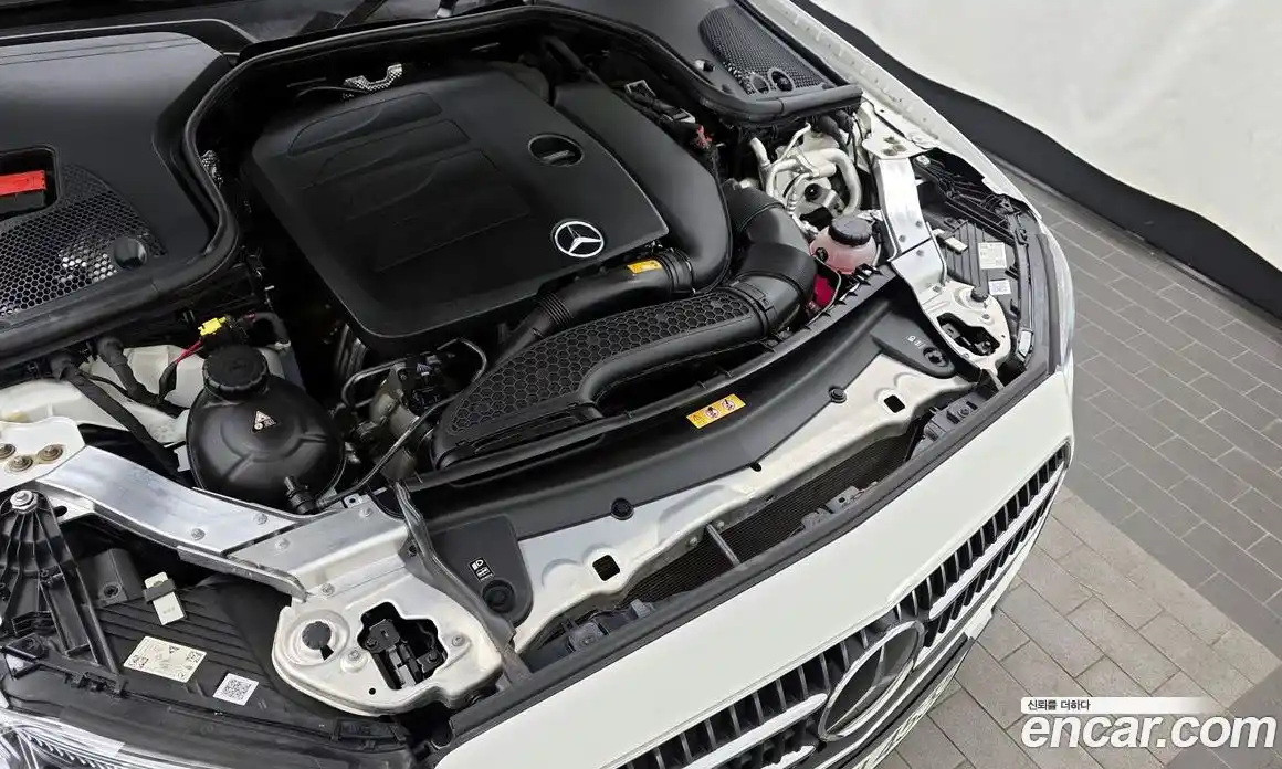 Mercedes-Benz E-Class 2021 2.0 Автомат в Москве № 494525, фото 6