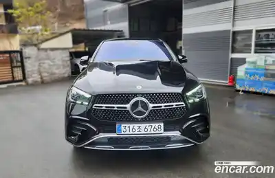 Mercedes-Benz GLE-Class 2023 3.0 Автомат в Москве № 494742, миниатюра 2