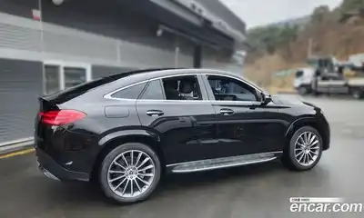 Mercedes-Benz GLE-Class 2023 3.0 Автомат в Москве № 494742, миниатюра 4