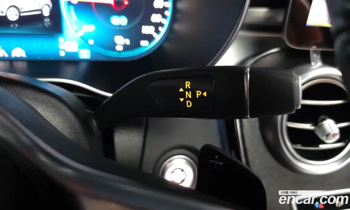 Mercedes-Benz GLC-Class 2021 2.0 Автомат в Москве № 494819, фото 9