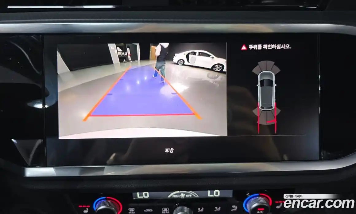 Audi Q3 2023 2.0 Автомат в Москве № 496324, фото 17