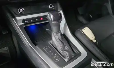 Audi Q3 2023 2.0 Автомат в Москве № 496324, миниатюра 9