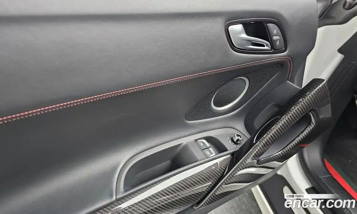 Audi R8 2015 5.2 Автомат в Москве № 496416, фото 18