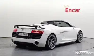 Audi R8 2015 5.2 Автомат в Москве № 496416, миниатюра 2