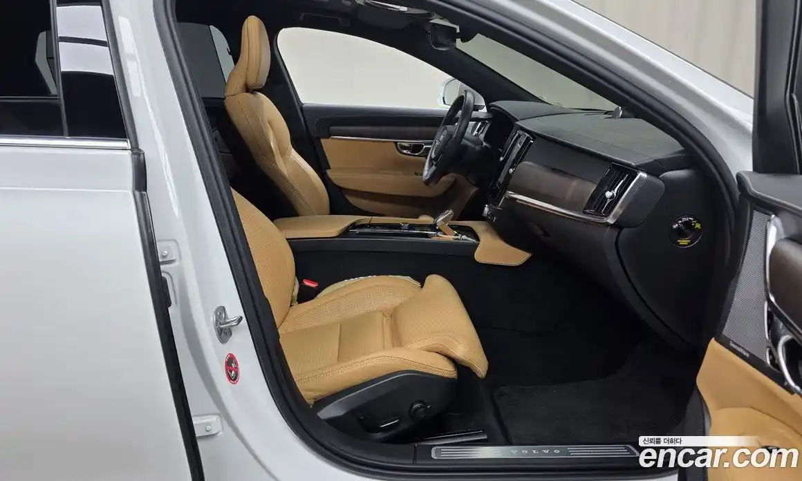 Volvo S90 2022 2.0 Автомат в Москве № 497572, фото 11