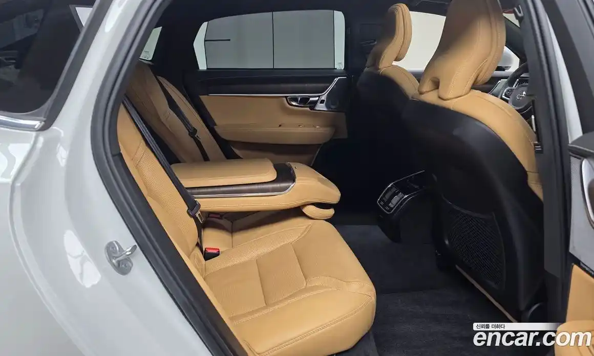 Volvo S90 2022 2.0 Автомат в Москве № 497572, фото 12