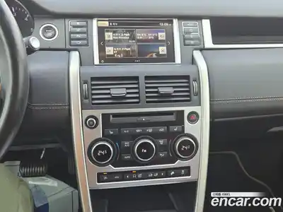 Land Rover Discovery Sport 2015 2.2 Автомат в Москве № 498426, миниатюра 12