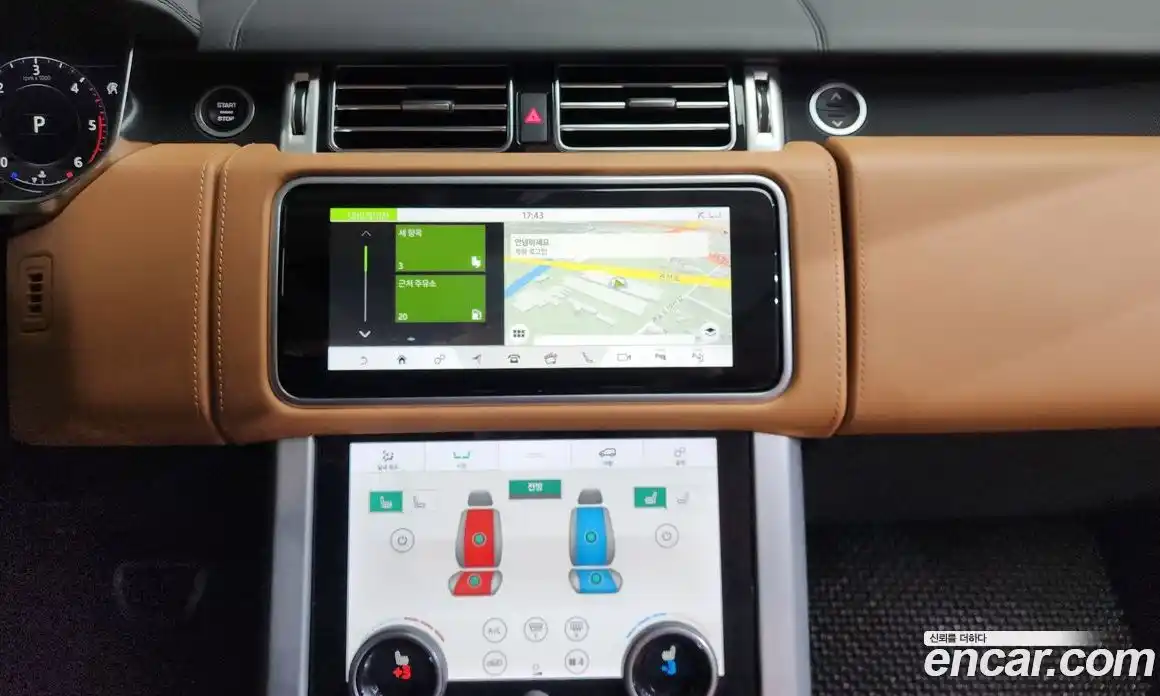 Land Rover Range-Rover 2018 4.4 Автомат в Москве № 498786, фото 15