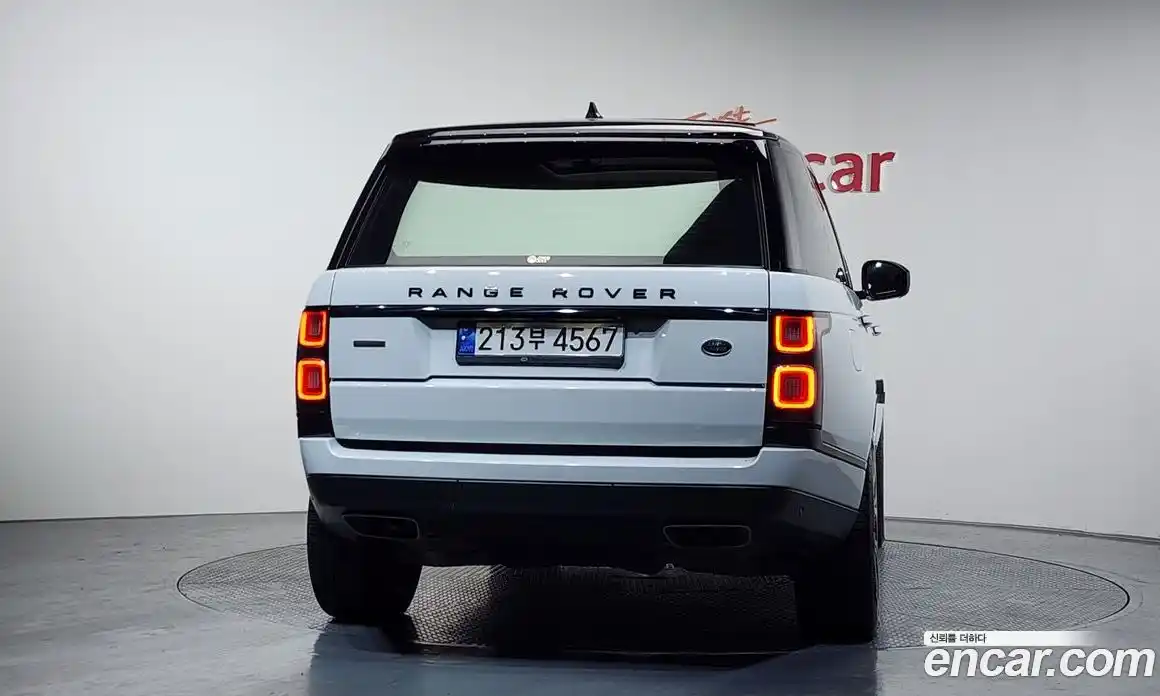 Land Rover Range-Rover 2018 4.4 Автомат в Москве № 498786, фото 4