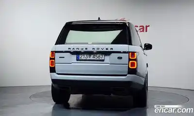 Land Rover Range-Rover 2018 4.4 Автомат в Москве № 498786, миниатюра 4