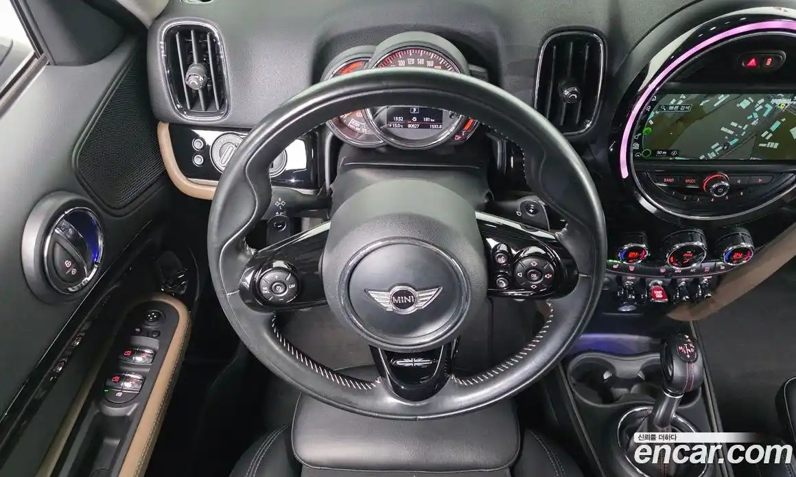 Mini Countryman 2018 2.0 Автомат в Москве № 499191, фото 13