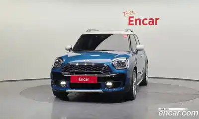 Mini Countryman 2018 2.0 Автомат в Москве № 499191, миниатюра 3