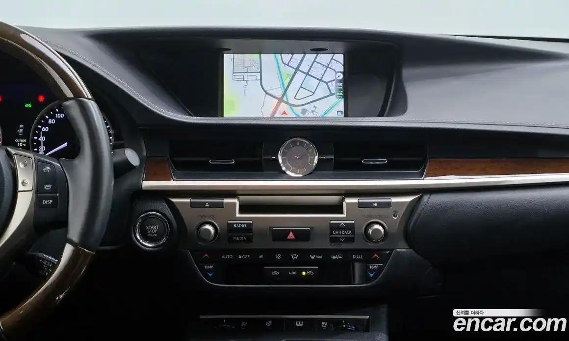 Lexus ES 2013 3.5 Автомат в Москве № 499719, фото 14