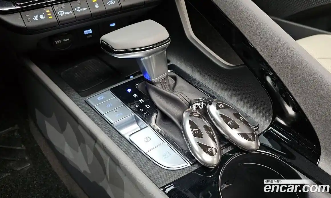 Hyundai Avante 2024 1.6 Автомат в Москве № 516887, фото 9