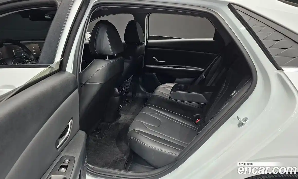 Hyundai Avante 2025 1.6 Автомат в Москве № 517020, фото 11