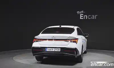 Hyundai Avante 2025 1.6 Автомат в Москве № 517020, миниатюра 4