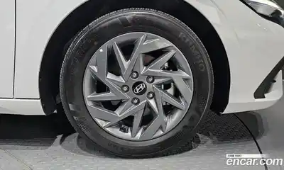 Hyundai Avante 2025 1.6 Автомат в Москве № 517020, миниатюра 5