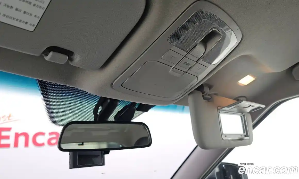 SsangYong TIBOLI 2018 1.6 Автомат в Москве № 517816, фото 16