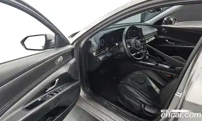 Hyundai Avante 2022 1.6 Автомат в Москве № 518999, миниатюра 11