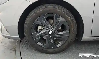 Hyundai Avante 2022 1.6 Автомат в Москве № 518999, миниатюра 5